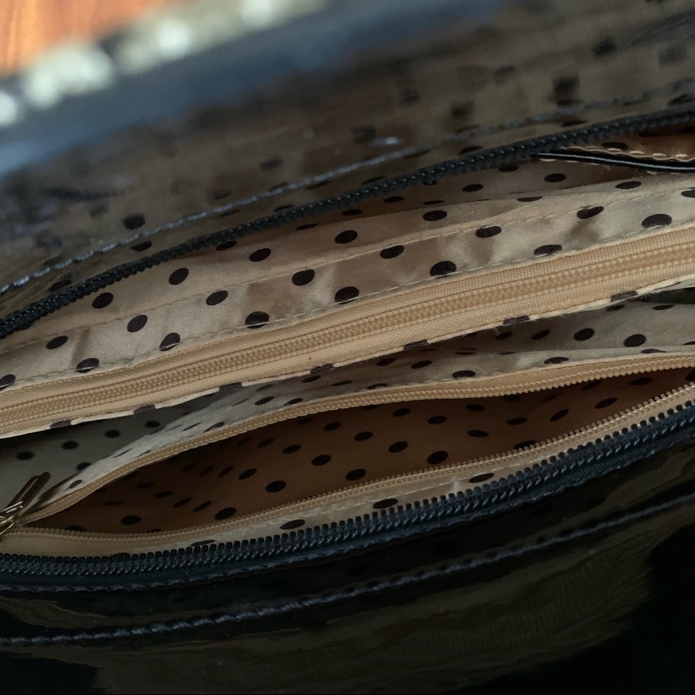 Large Hand Bag - Picture 4 of 4